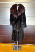 Cappotto di visone con cintura e collo in volpe