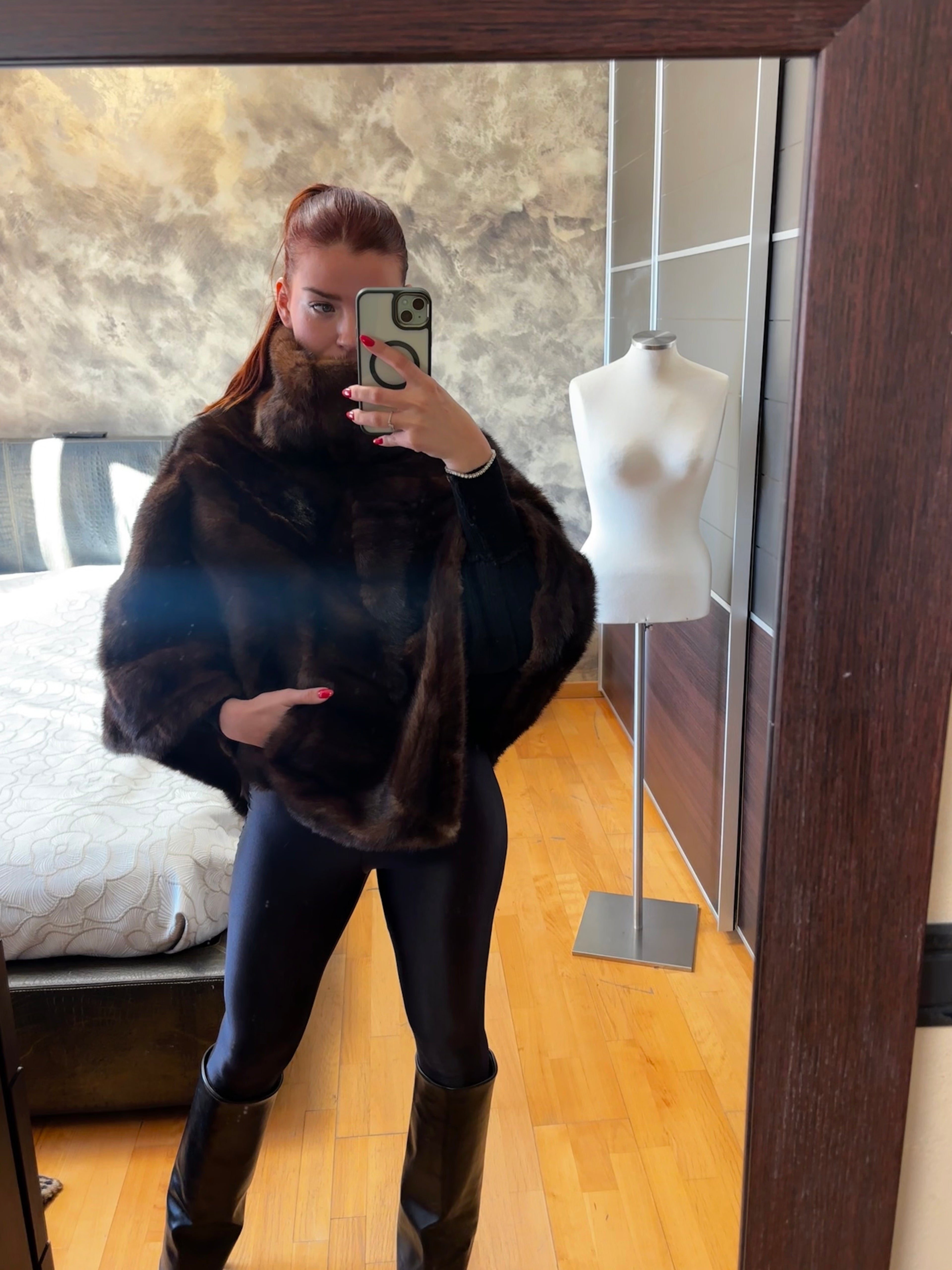 PONCHO DI VISONE