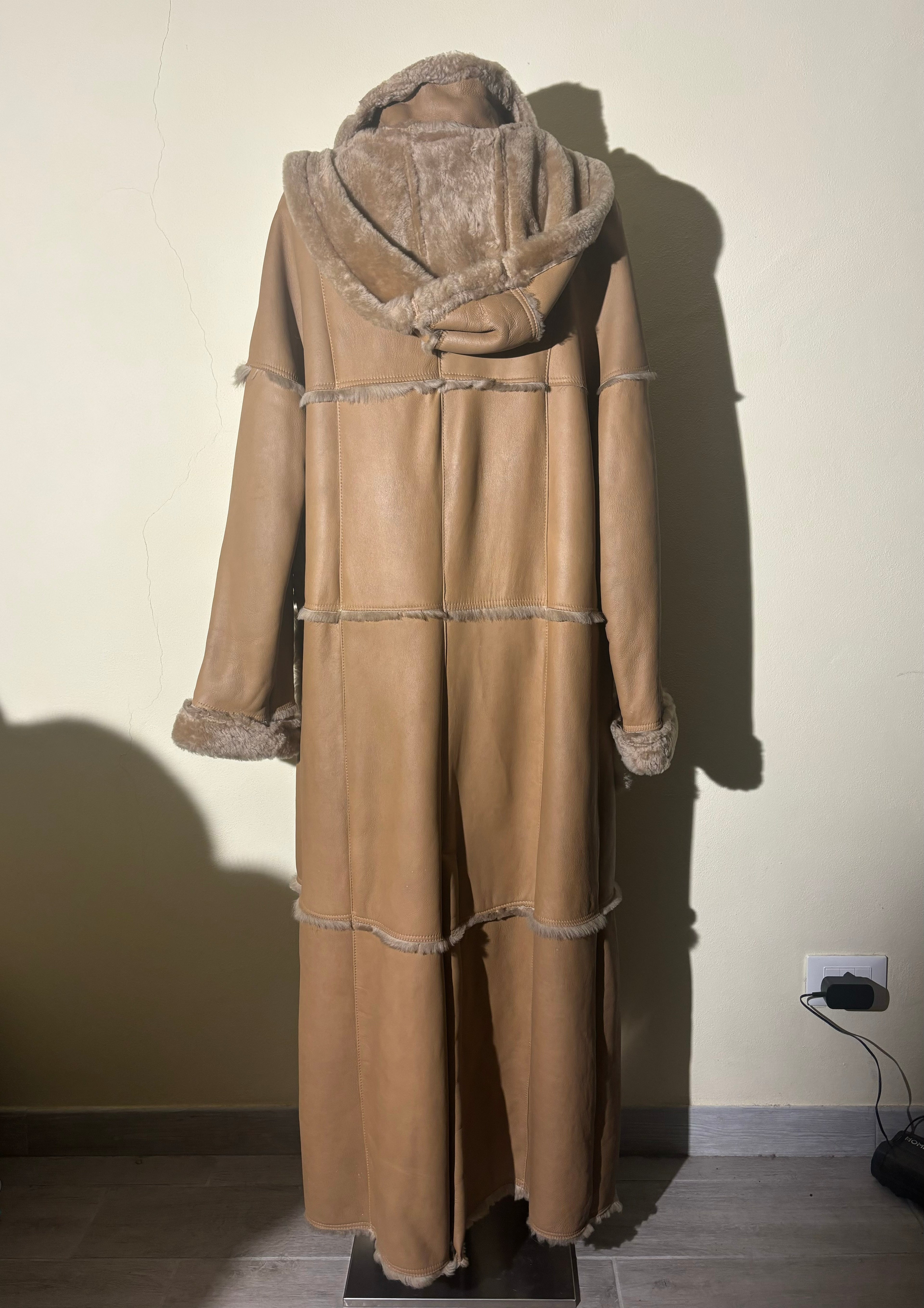 SHEARLING CON CAPPUCCIO